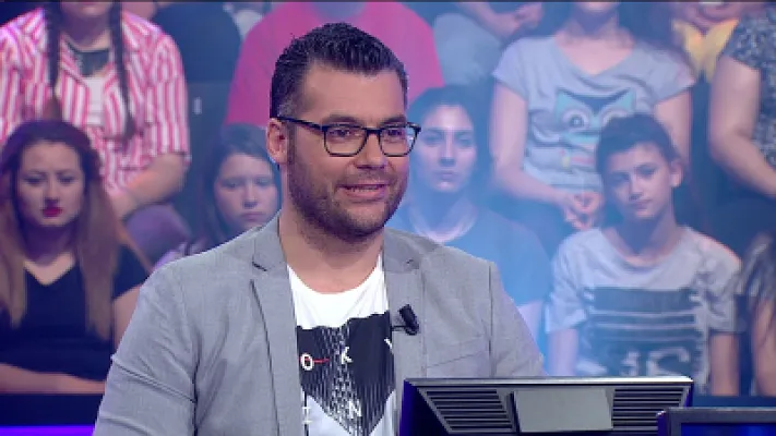 Kutsal Kaan Konaklı